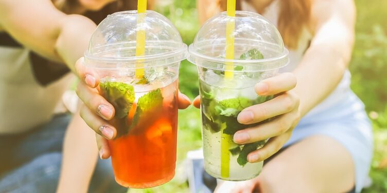 Focus-alcohol-to-go alcohol to go